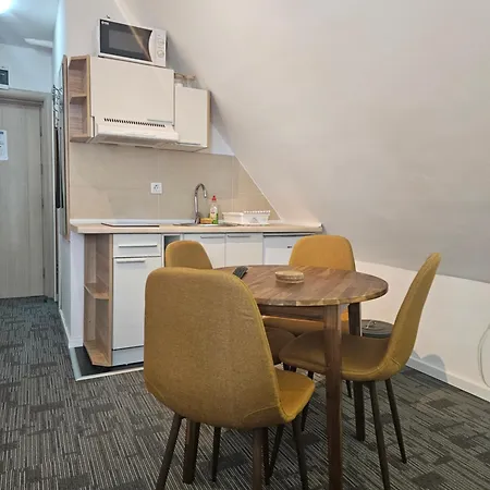 Διαμέρισμα Nevski *